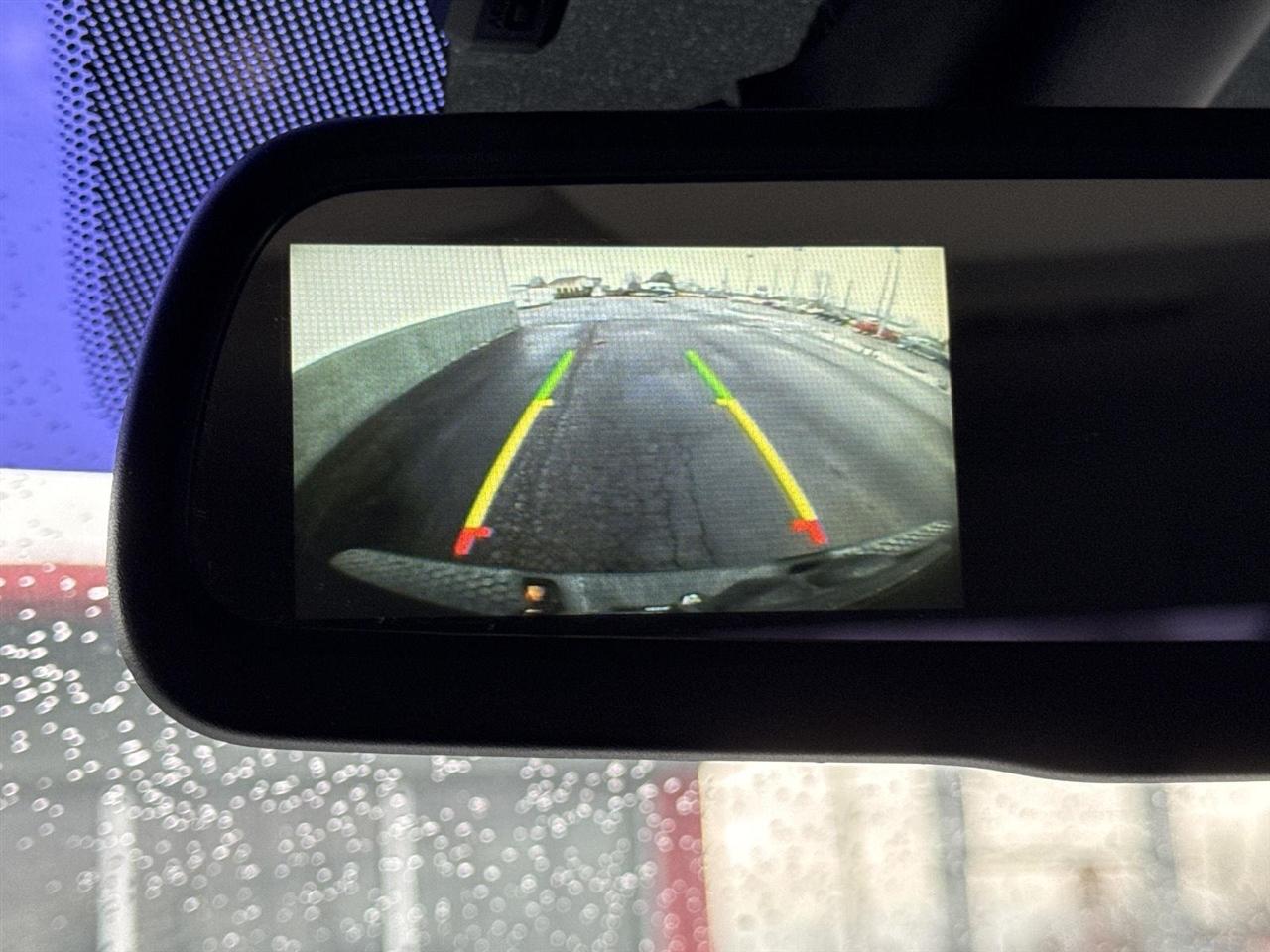 RAM 2500 Tradesman 4x4 Crew Cab 6'4" Box 2017