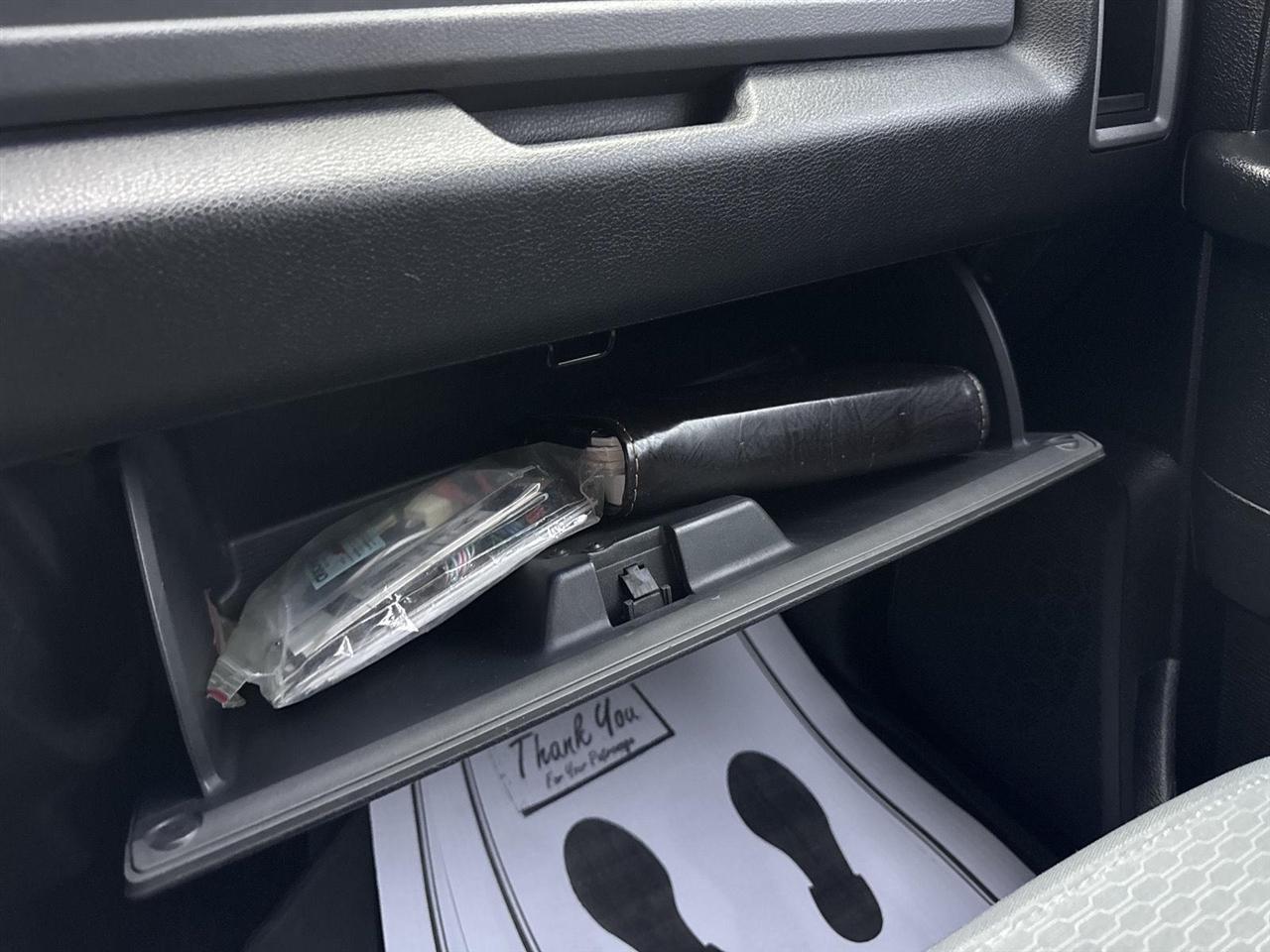 RAM 2500 Tradesman 4x4 Crew Cab 6'4" Box 2017