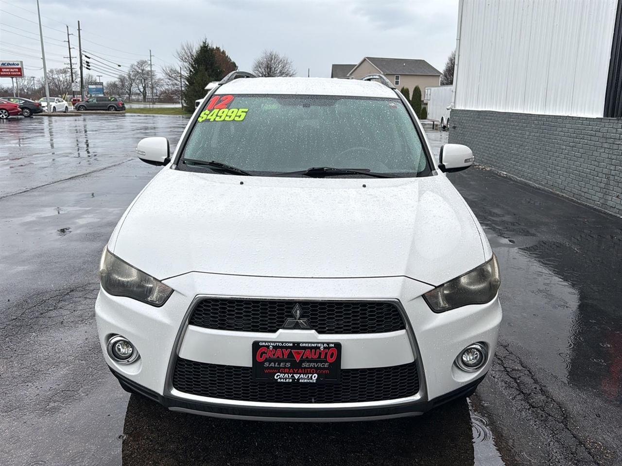 Mitsubishi Outlander 2WD 4dr SE 2012