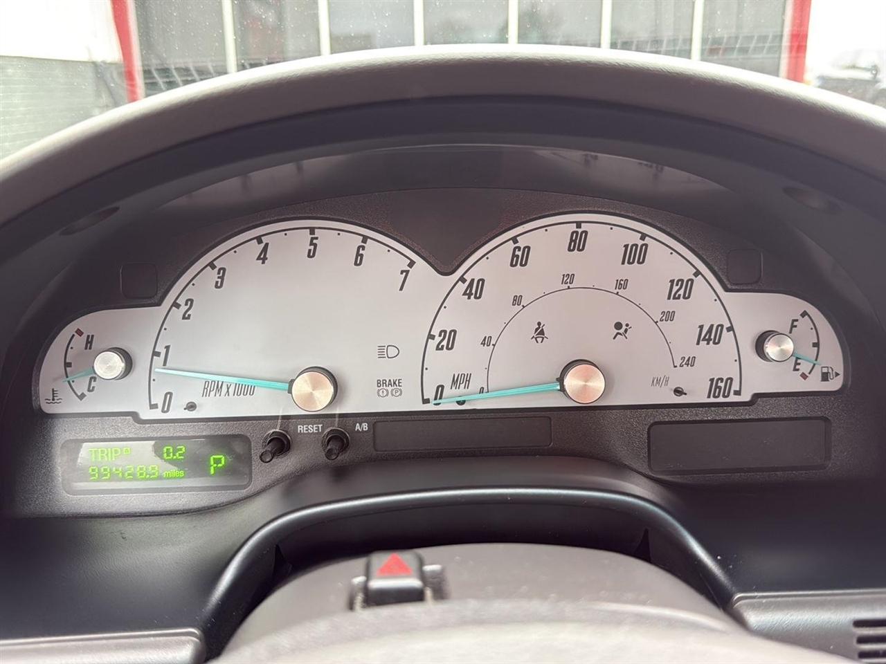 Ford Thunderbird 2dr Conv w/Hardtop Premium 2002