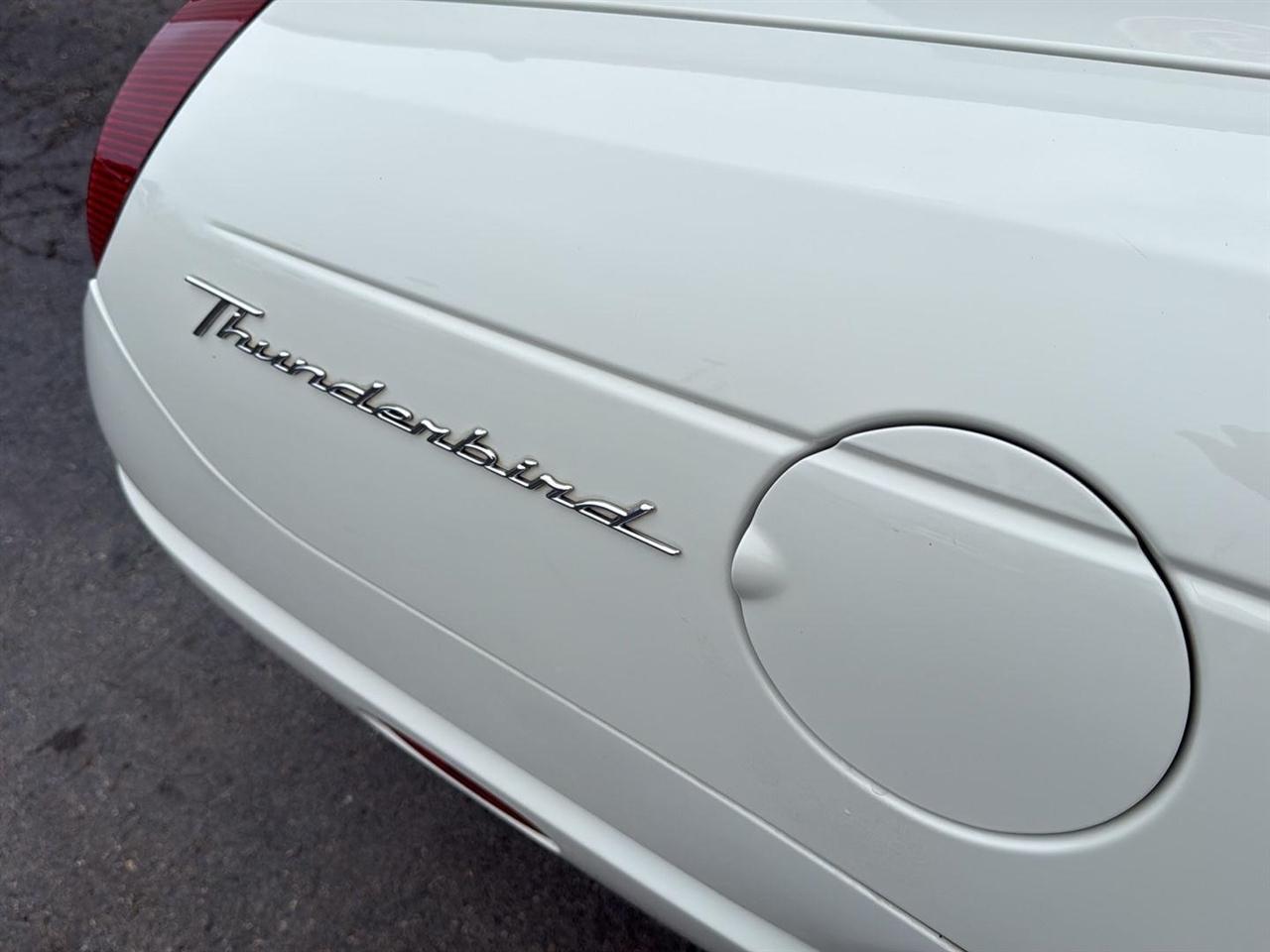 Ford Thunderbird 2dr Conv w/Hardtop Premium 2002