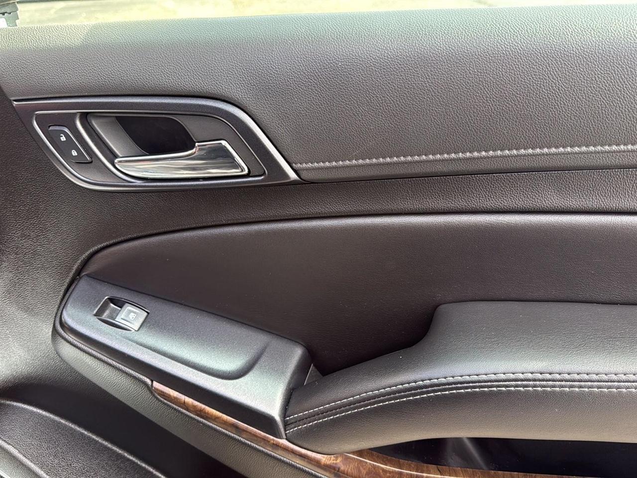 Chevrolet Tahoe 4WD 4dr LT 2020