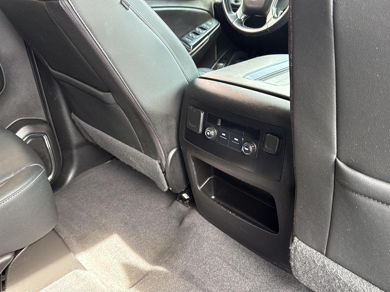 Chevrolet Tahoe 4WD 4dr LT 2020