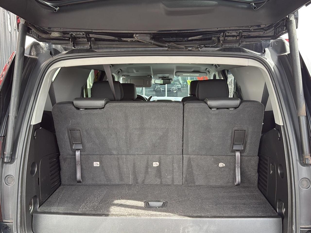 Chevrolet Tahoe 4WD 4dr LT 2020