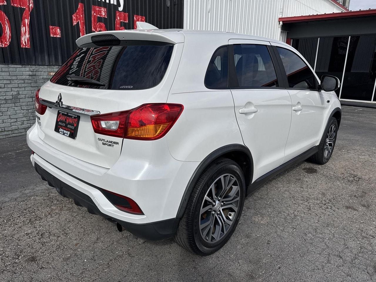 Mitsubishi Outlander Sport ES 2.0 AWC CVT 2019