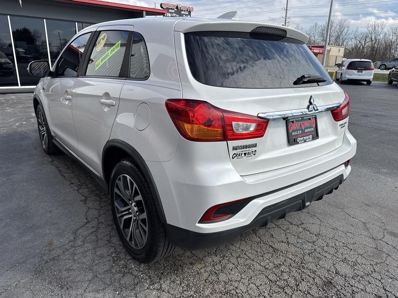 Mitsubishi Outlander Sport ES 2.0 AWC CVT 2019