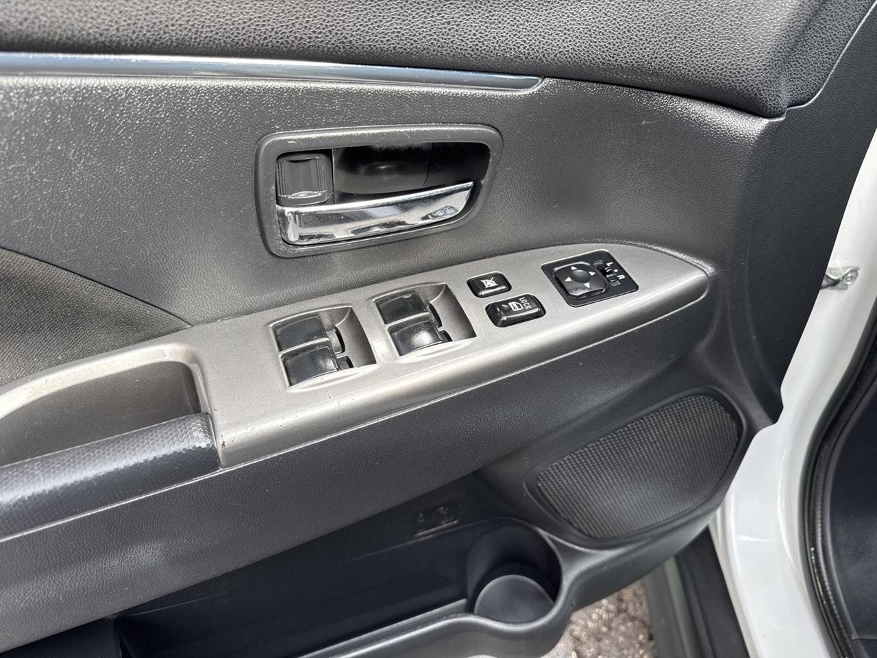 Mitsubishi Outlander Sport ES 2.0 AWC CVT 2019