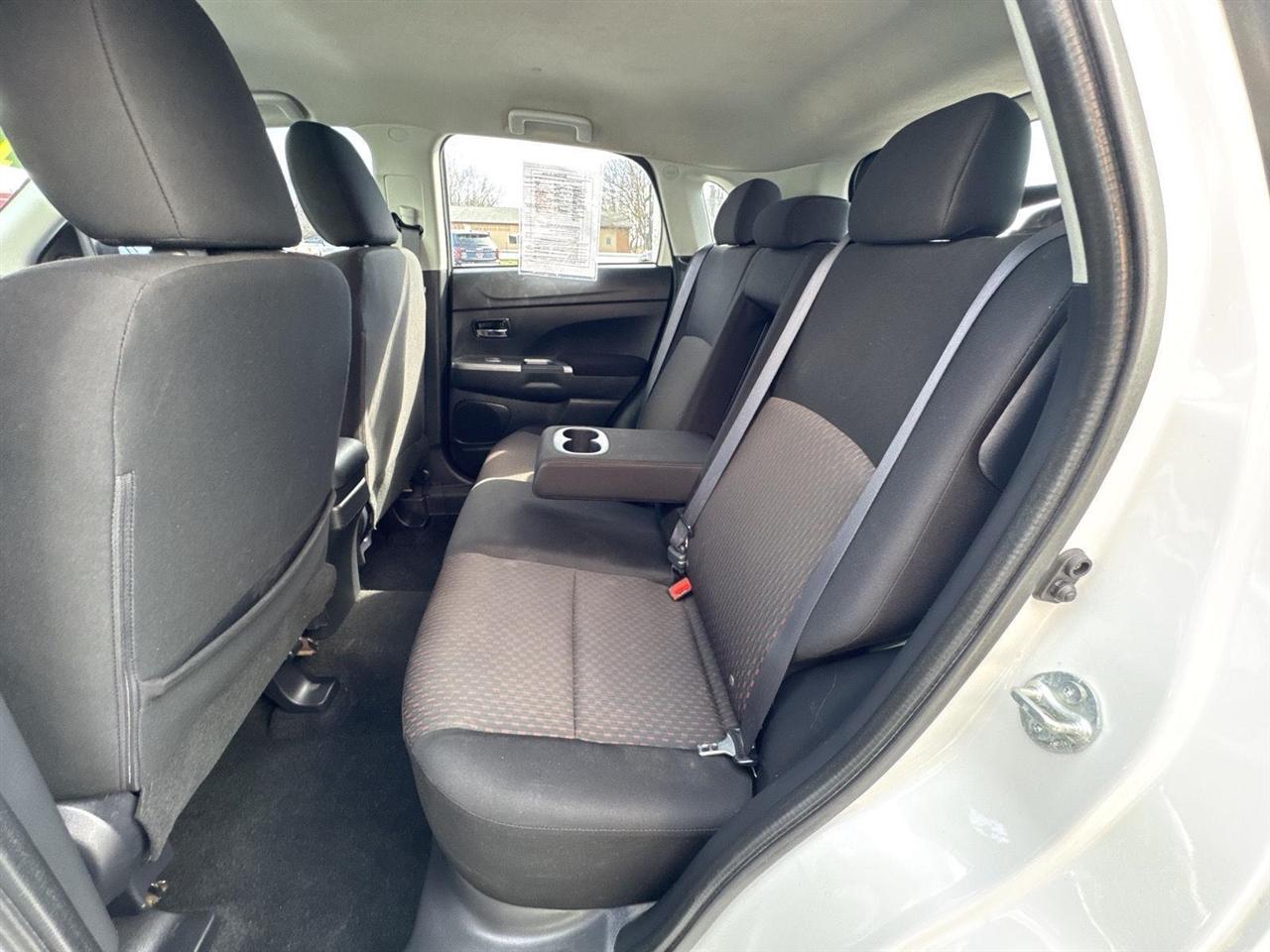 Mitsubishi Outlander Sport ES 2.0 AWC CVT 2019