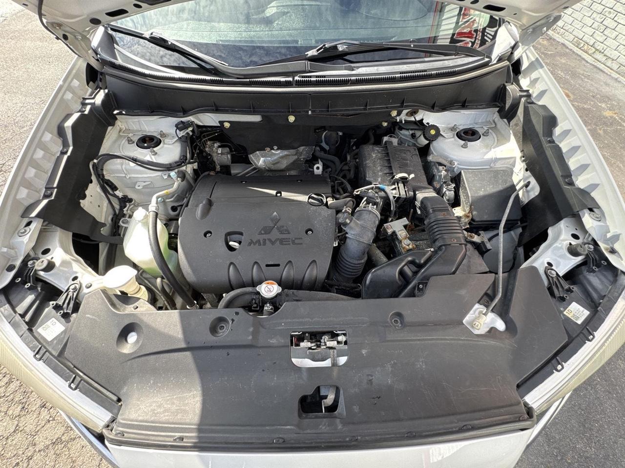 Mitsubishi Outlander Sport ES 2.0 AWC CVT 2019