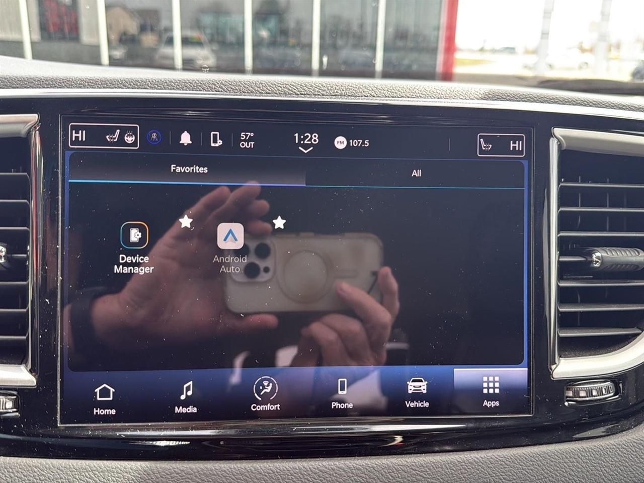 Chrysler Pacifica Touring L FWD 2023