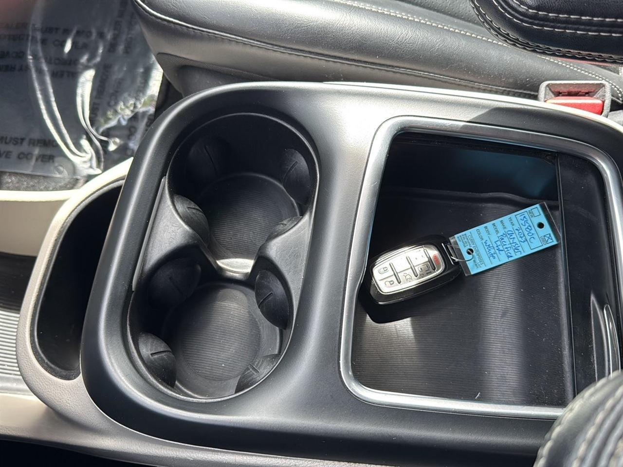 Chrysler Pacifica Touring L FWD 2023