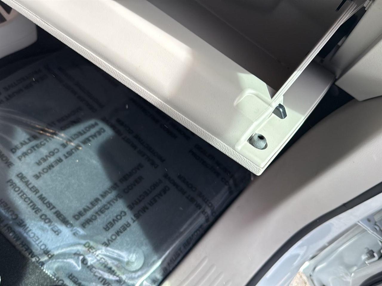 Chrysler Pacifica Touring L FWD 2023