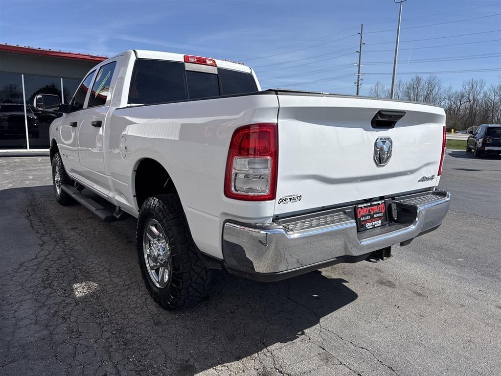 RAM 2500 Tradesman 4x4 Crew Cab 6'4" Box 2021