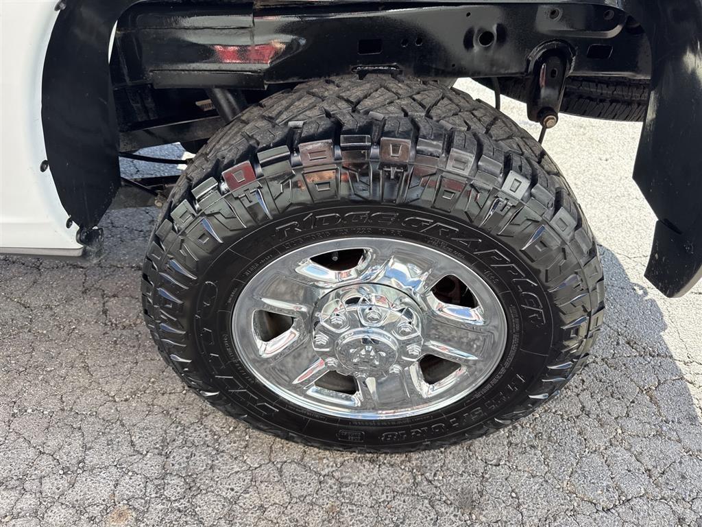 RAM 2500 Tradesman 4x4 Crew Cab 6'4" Box 2021