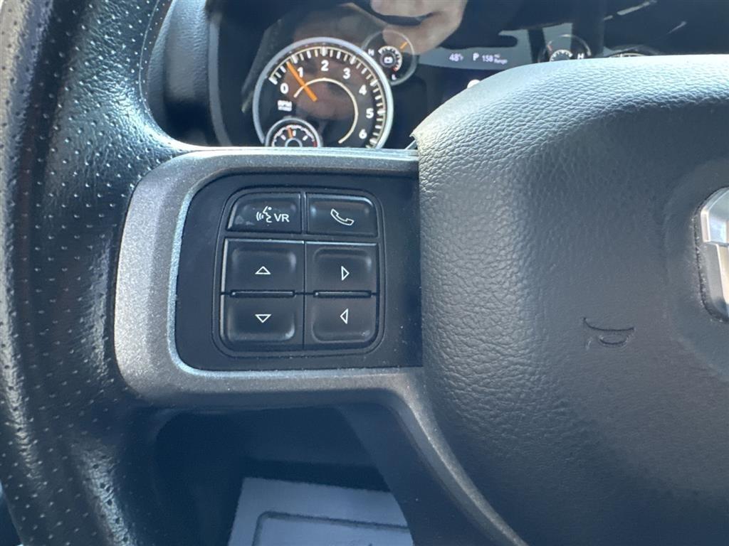 RAM 2500 Tradesman 4x4 Crew Cab 6'4" Box 2021