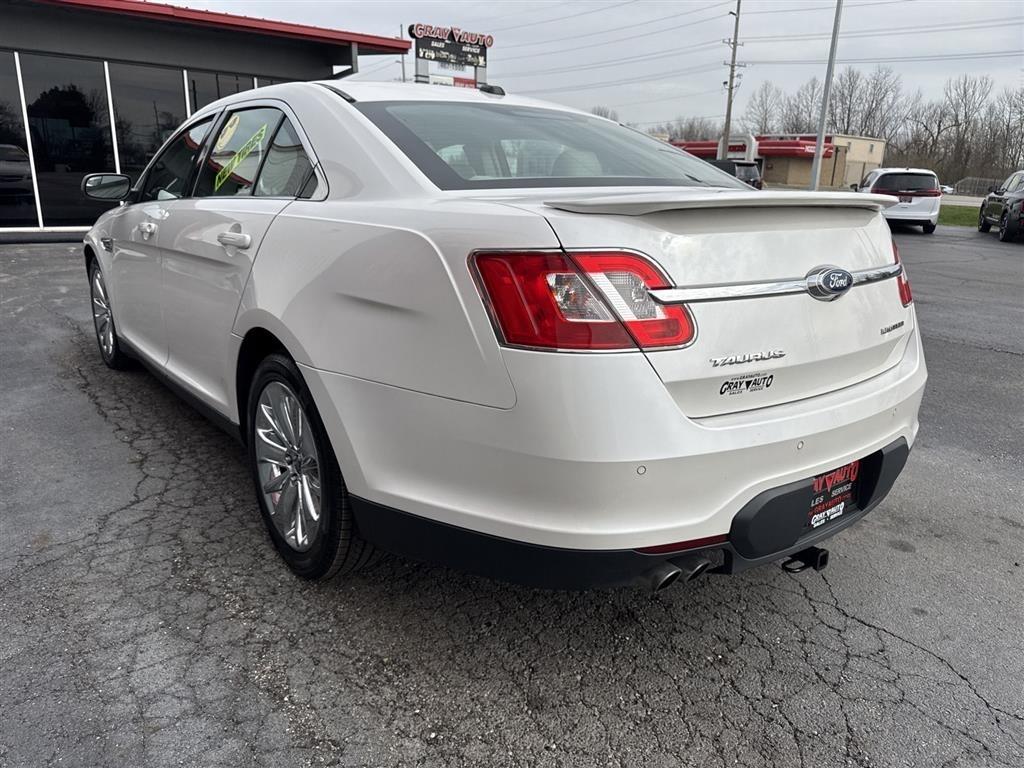 Ford Taurus 4dr Sdn Limited FWD 2012