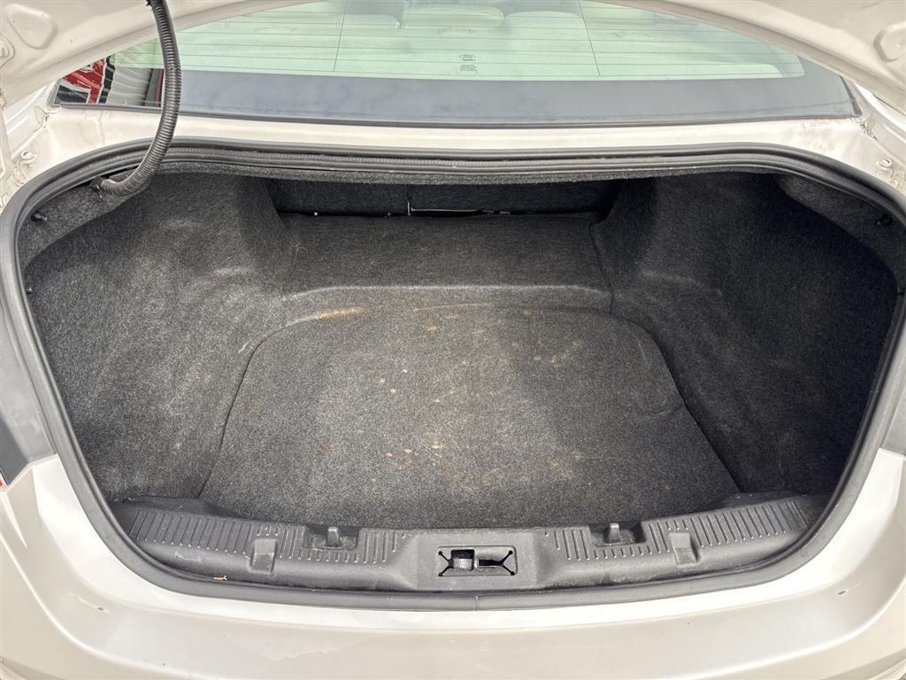 Ford Taurus 4dr Sdn Limited FWD 2012