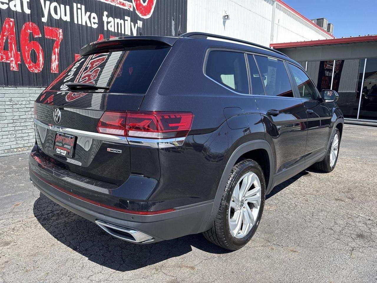 Volkswagen Atlas 3.6L V6 SE w/Technology 4MOTION *Ltd Avail* 2021