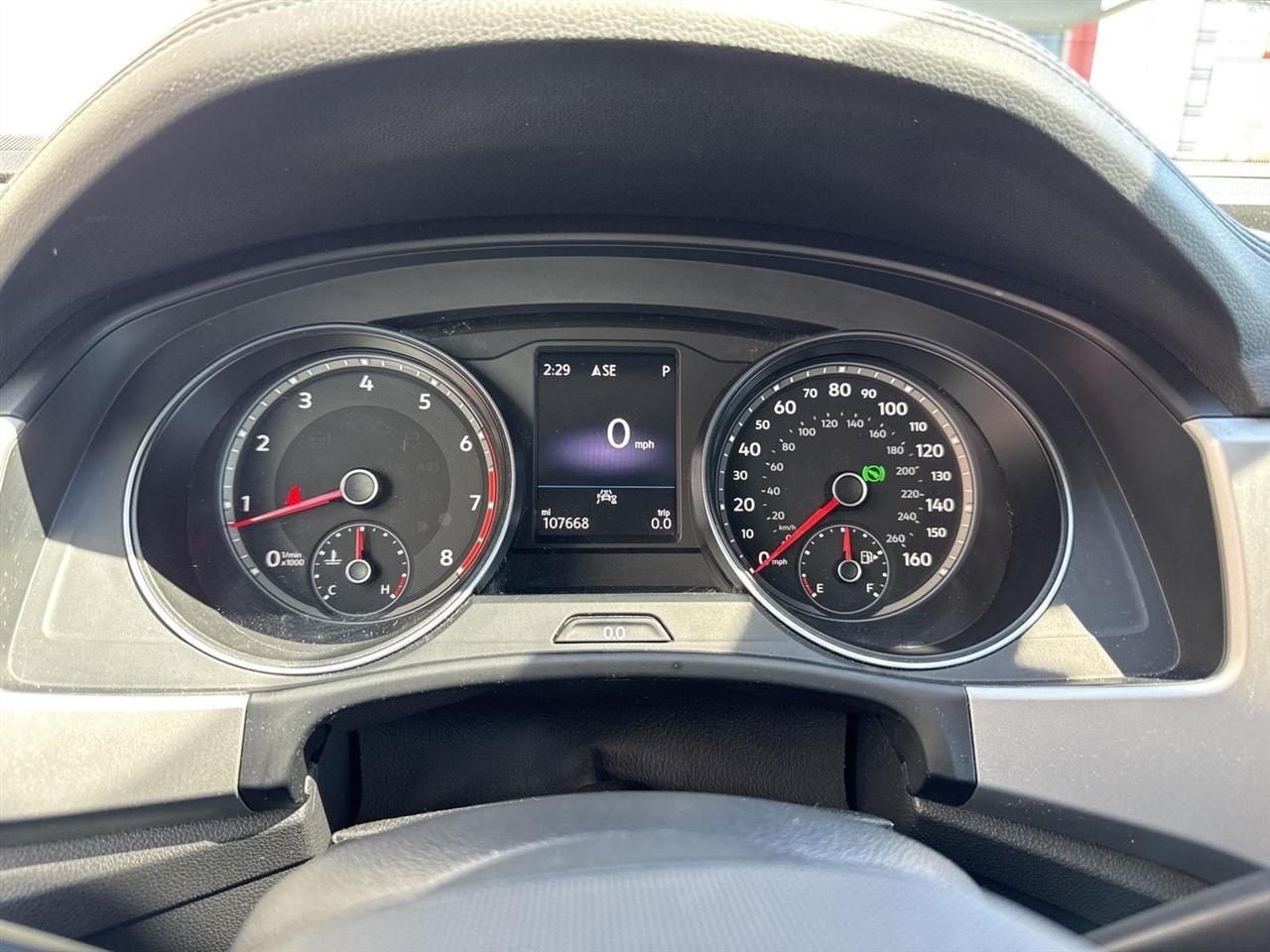 Volkswagen Atlas 3.6L V6 SE w/Technology 4MOTION *Ltd Avail* 2021