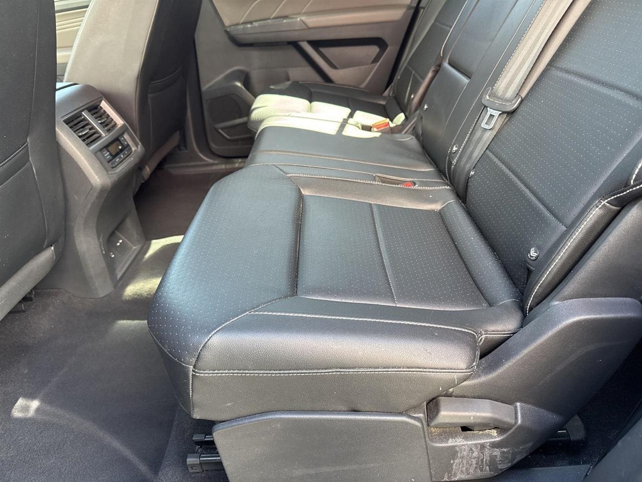 Volkswagen Atlas 3.6L V6 SE w/Technology 4MOTION *Ltd Avail* 2021