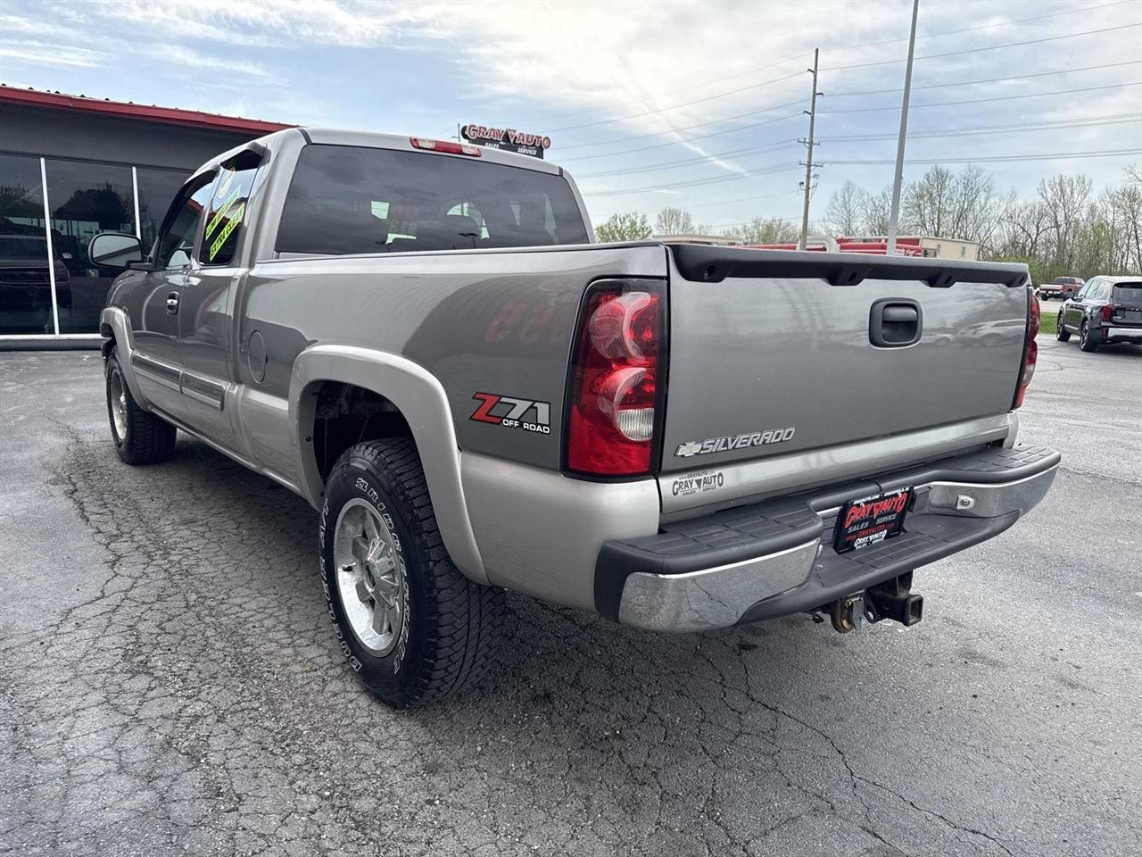 Chevrolet Silverado 1500 Ext Cab 143.5" WB 4WD LT1 2006