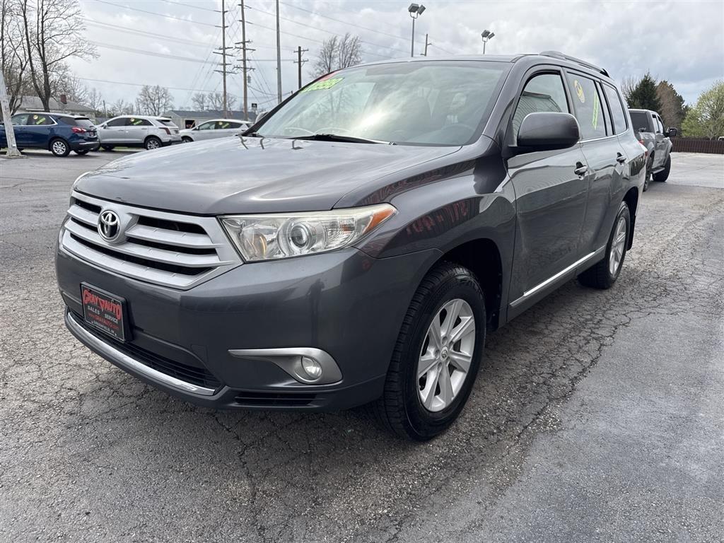 Toyota Highlander 4WD 4dr V6 (Natl) 2013