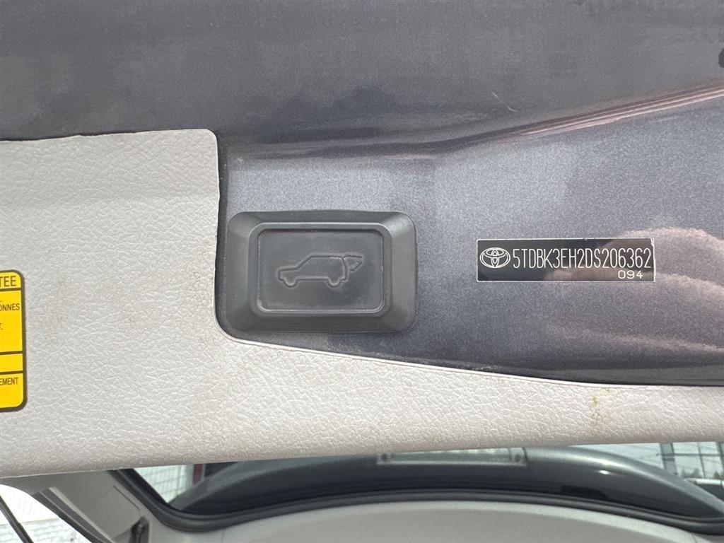 Toyota Highlander 4WD 4dr V6 (Natl) 2013