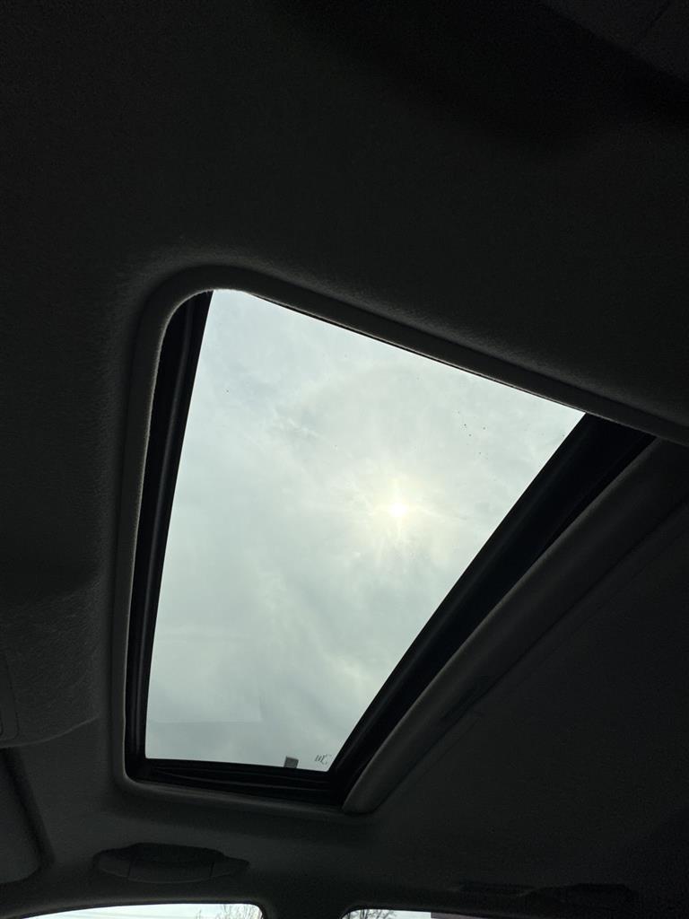 Toyota Highlander 4WD 4dr V6 (Natl) 2013