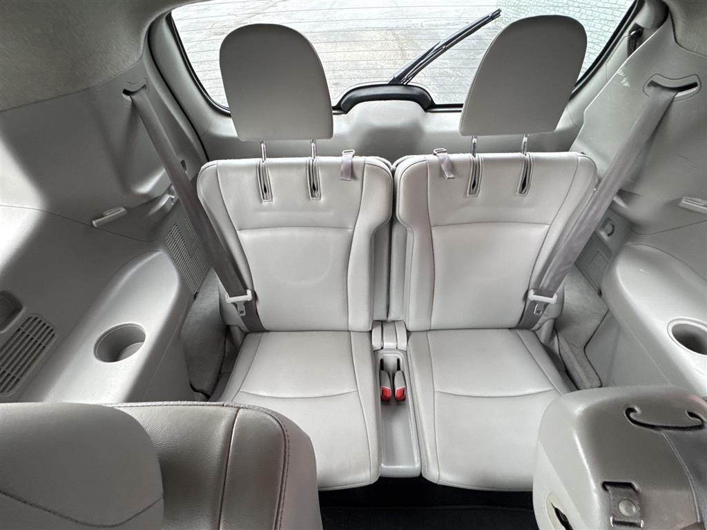 Toyota Highlander 4WD 4dr V6 (Natl) 2013