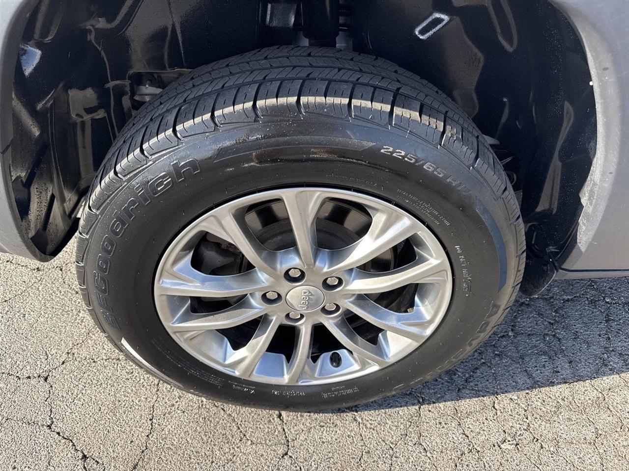 Jeep Cherokee Latitude Plus 4x4 2019