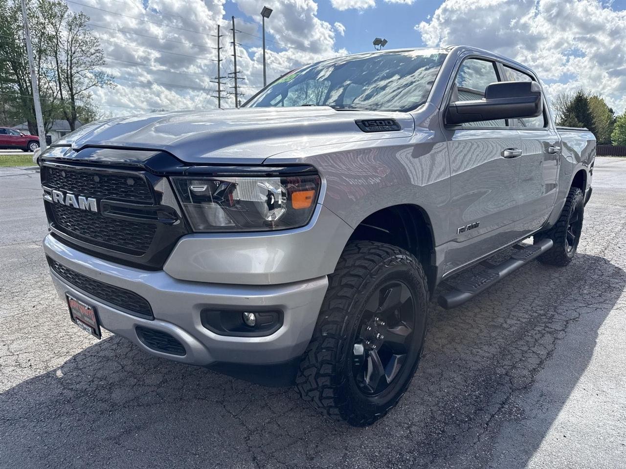 RAM 1500 Big Horn/Lone Star 4x4 Crew Cab 5'7" Box 2019