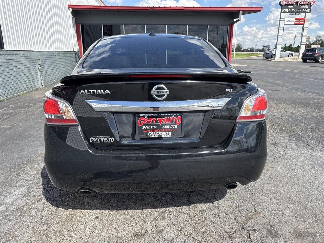 Nissan Altima 4dr Sdn I4 2.5 SL 2015