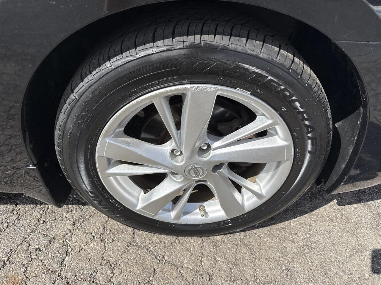 Nissan Altima 4dr Sdn I4 2.5 SL 2015