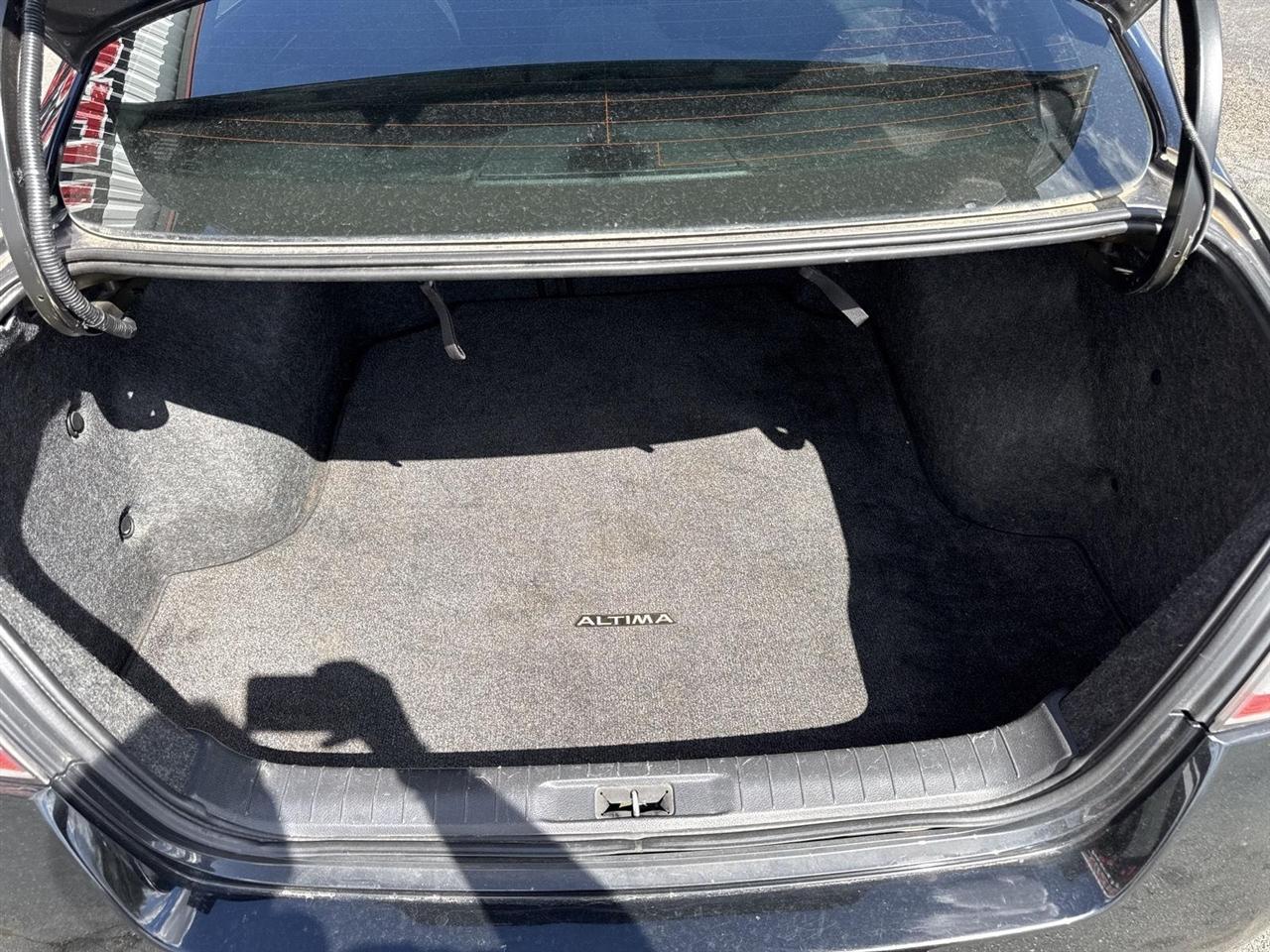 Nissan Altima 4dr Sdn I4 2.5 SL 2015