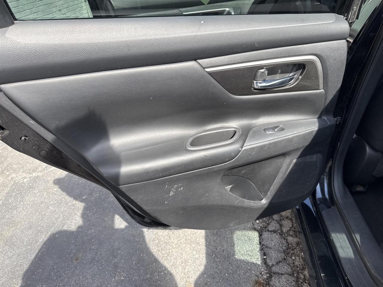 Nissan Altima 4dr Sdn I4 2.5 SL 2015