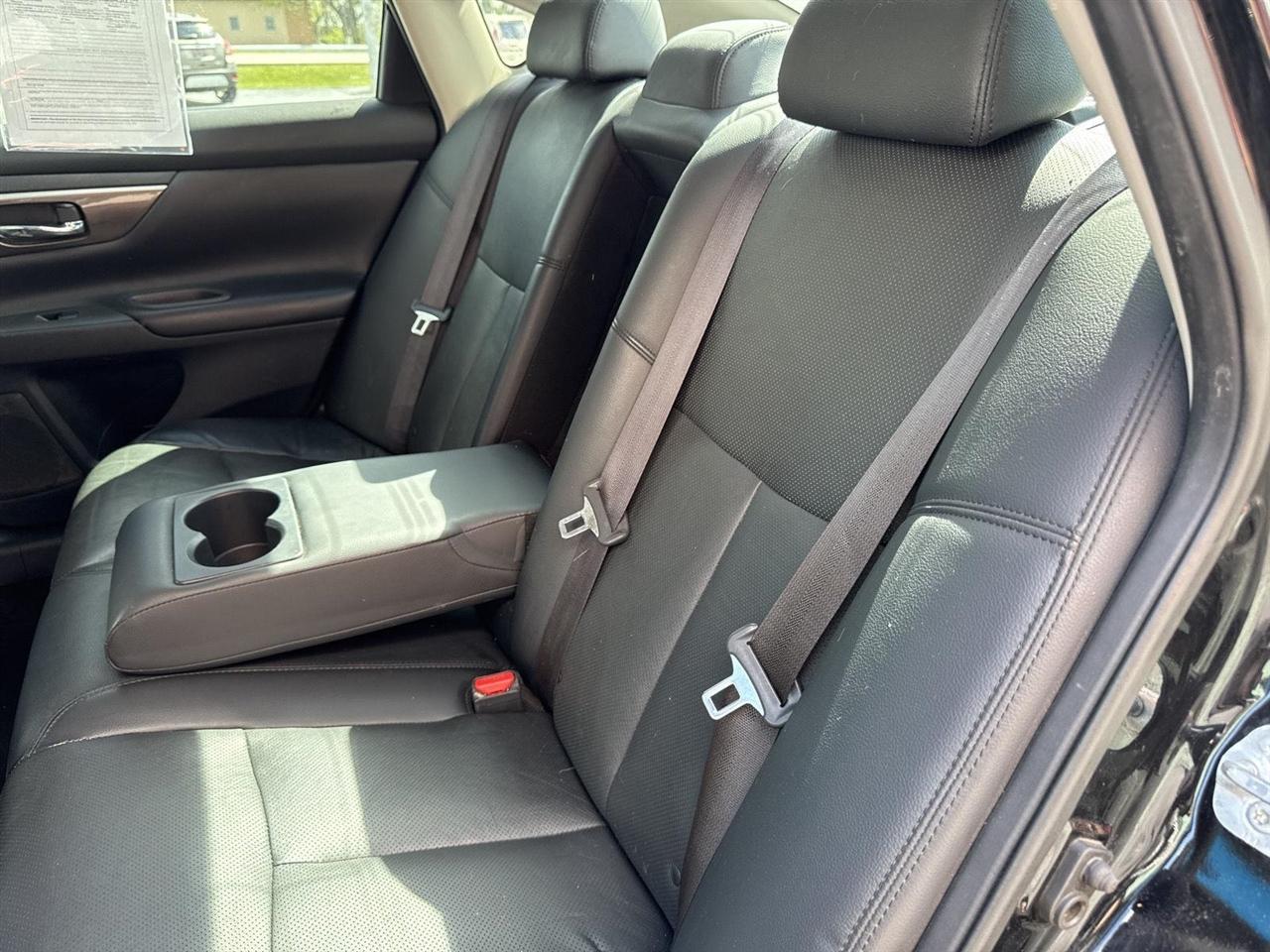 Nissan Altima 4dr Sdn I4 2.5 SL 2015