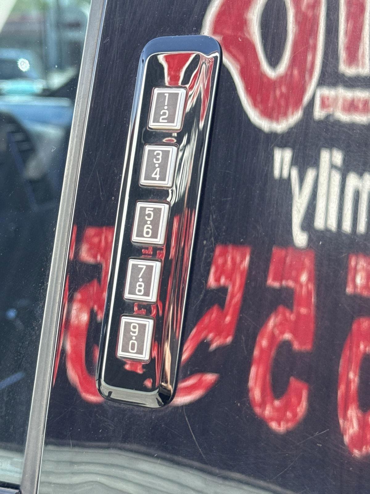 Ford F-150 King Ranch 4WD SuperCrew 5.5' Box 2018