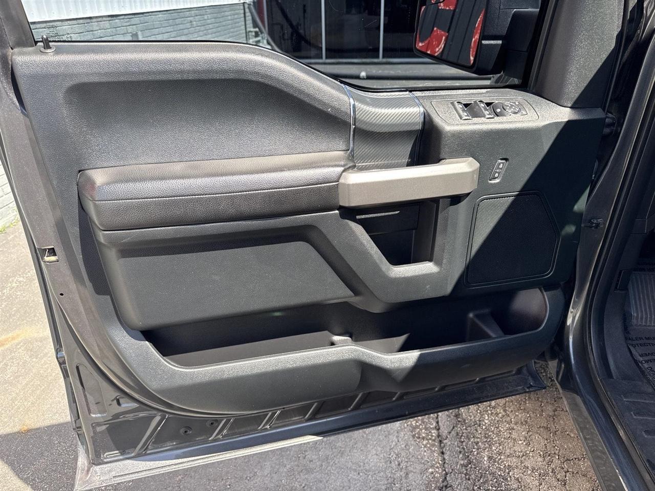 Ford F-150 King Ranch 4WD SuperCrew 5.5' Box 2018