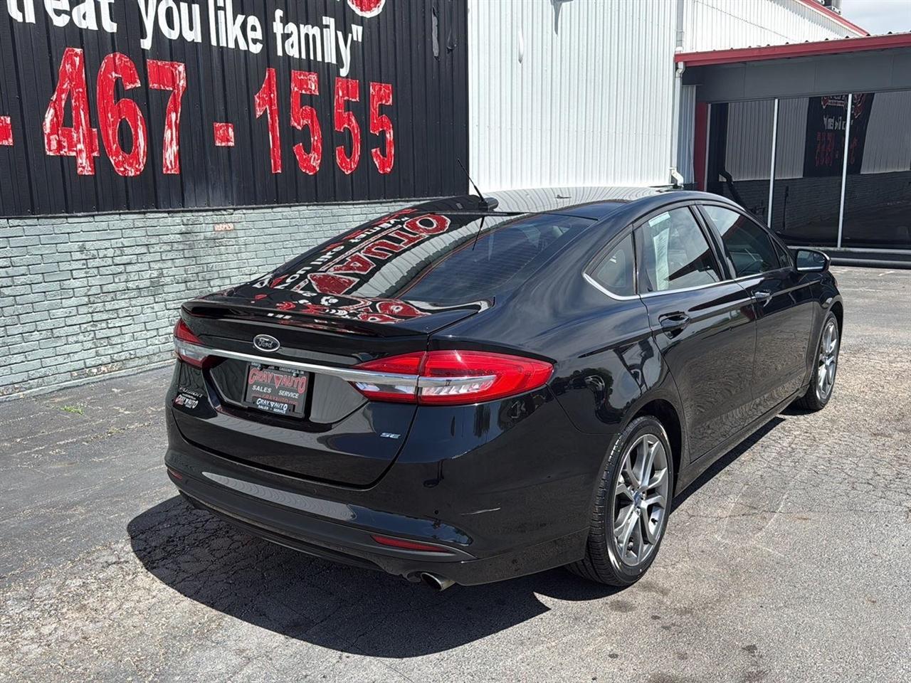 Ford Fusion SE FWD 2017