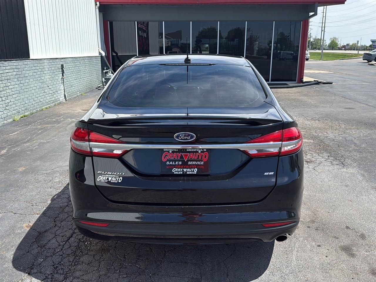 Ford Fusion SE FWD 2017
