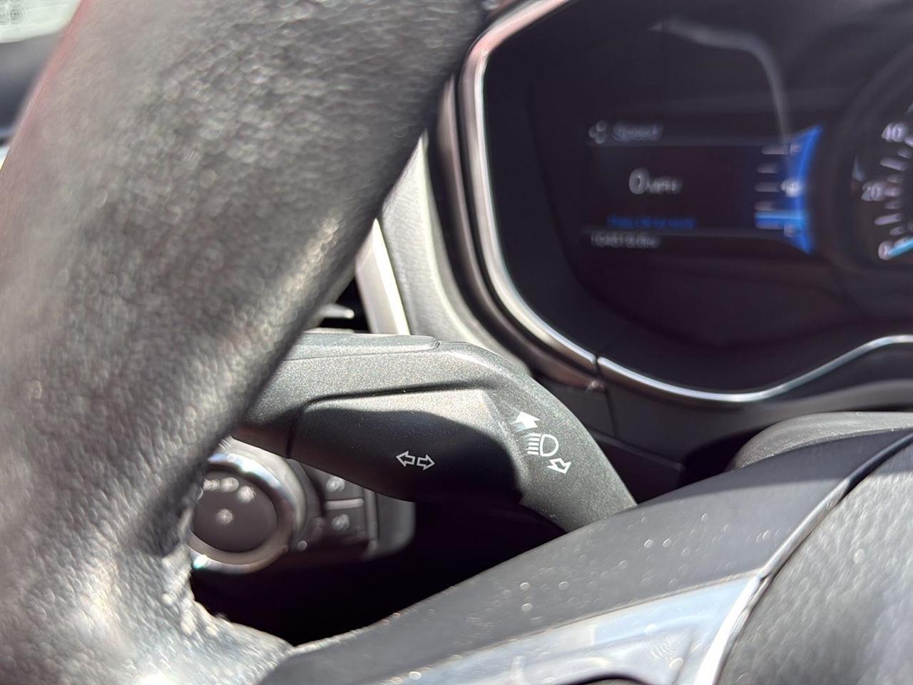 Ford Fusion SE FWD 2017