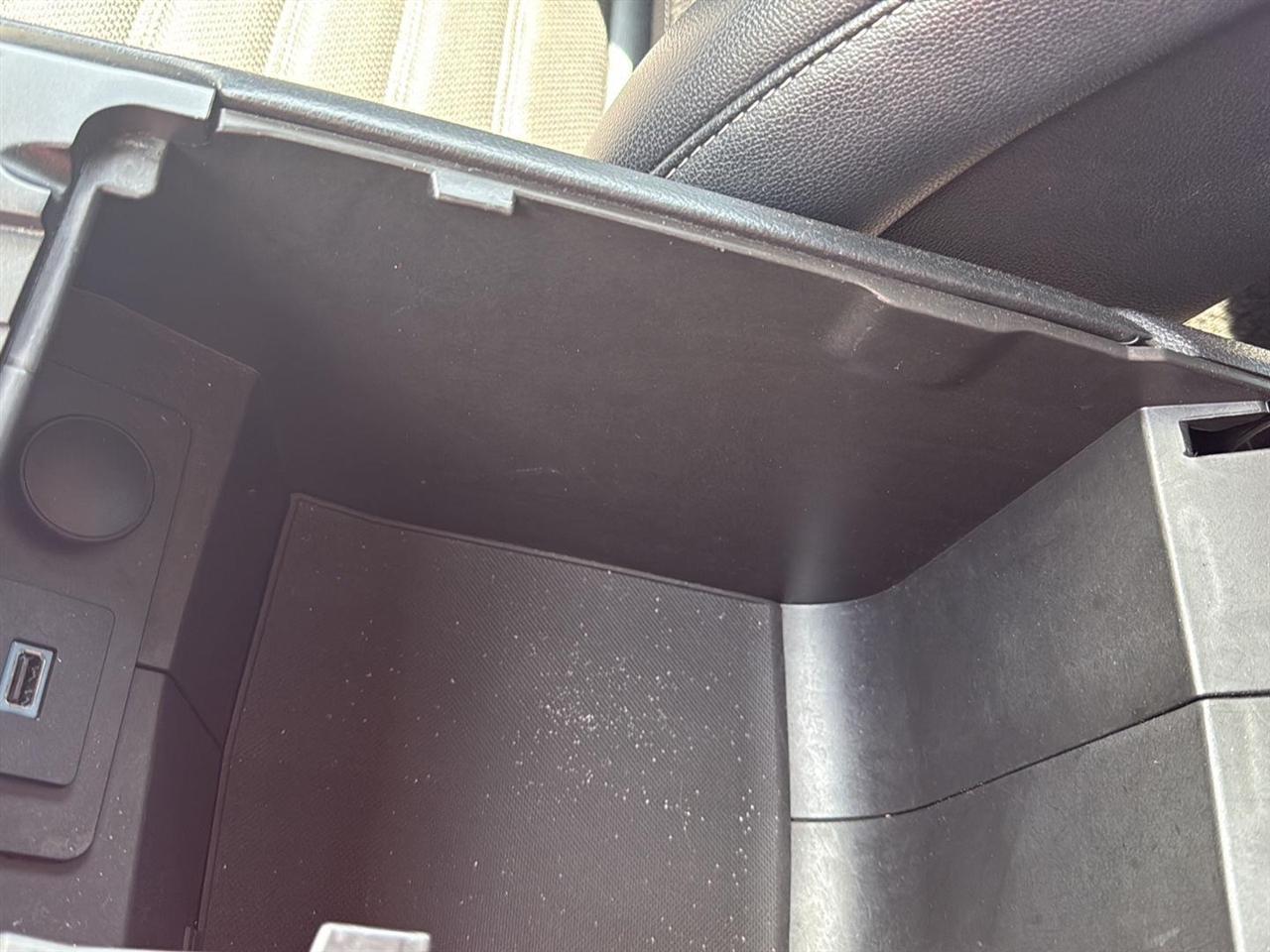 Ford Fusion SE FWD 2017