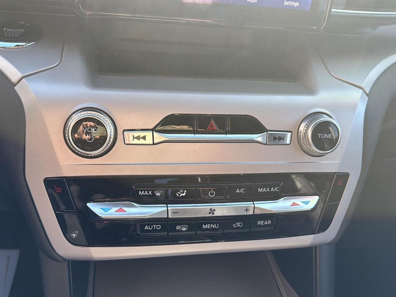 Ford Explorer XLT 4WD 2023