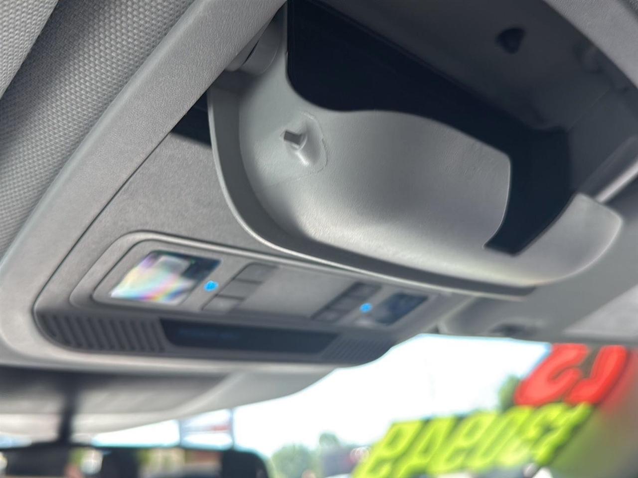 Ford Explorer XLT 4WD 2023