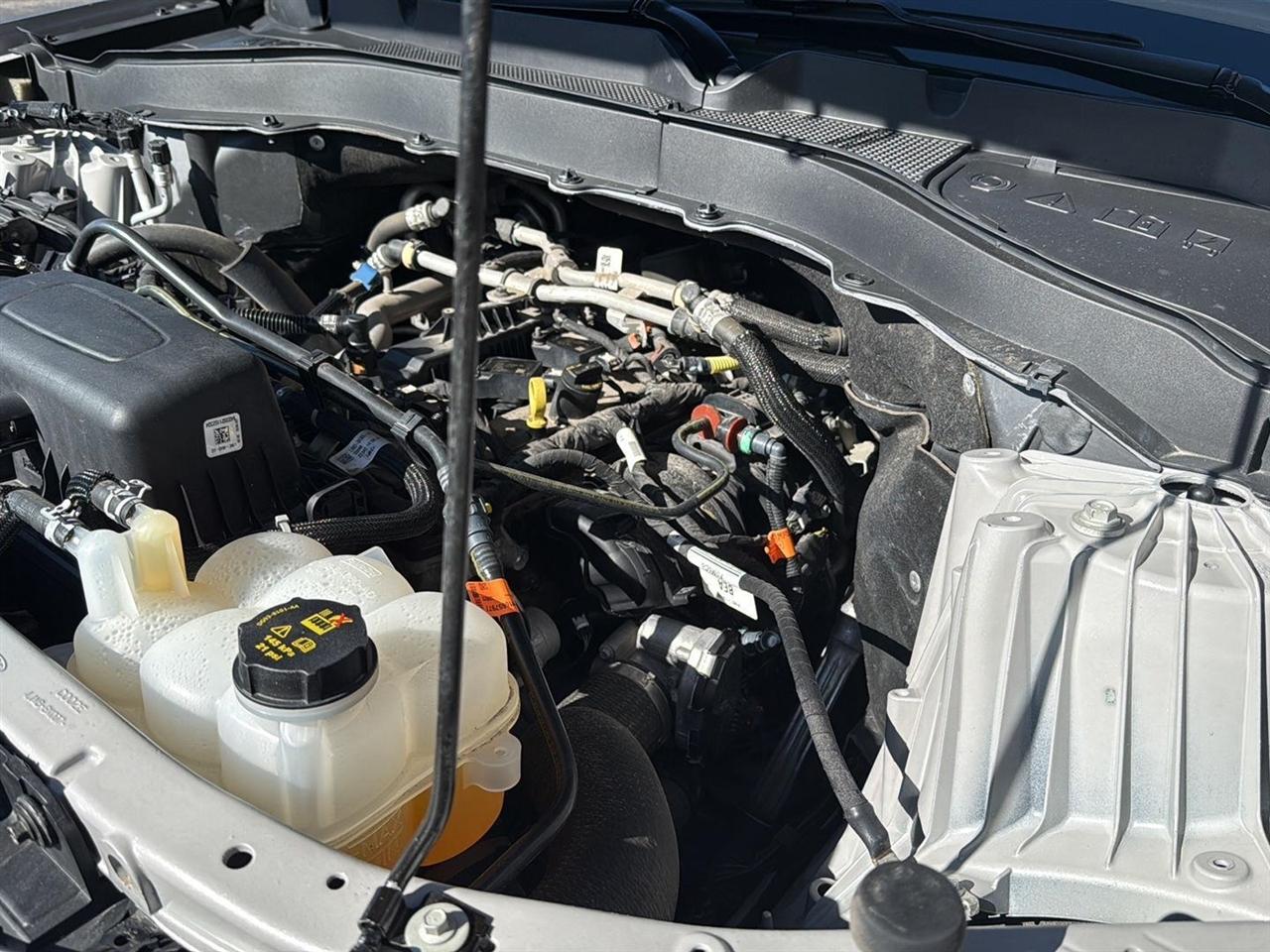 Ford Explorer XLT 4WD 2023