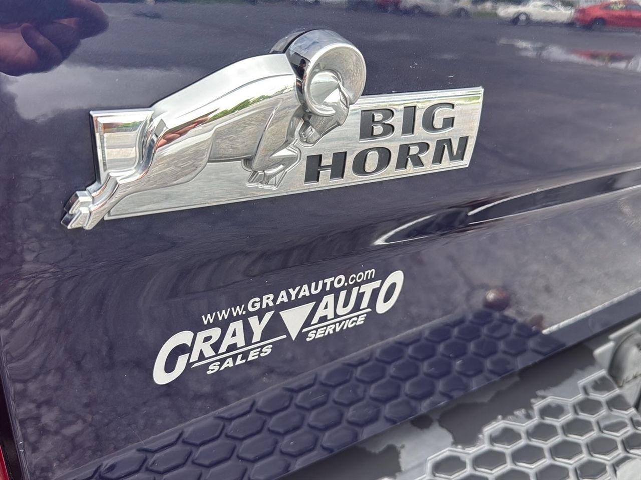 RAM 1500 Big Horn 4x4 Crew Cab 6'4" Box 2018