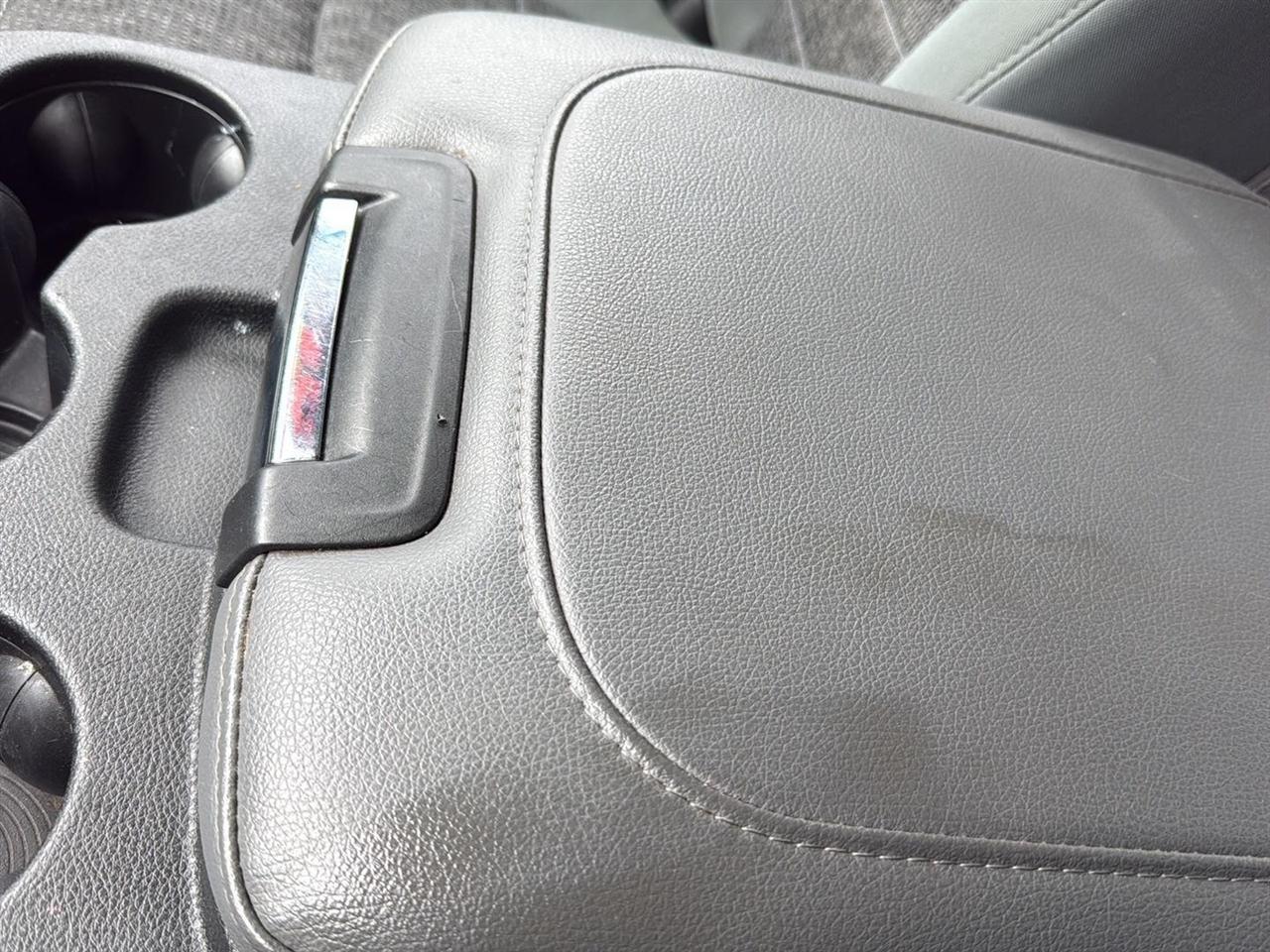 RAM 1500 Big Horn 4x4 Crew Cab 6'4" Box 2018