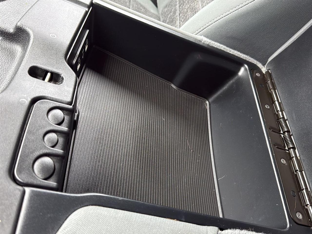 RAM 1500 Big Horn 4x4 Crew Cab 6'4" Box 2018