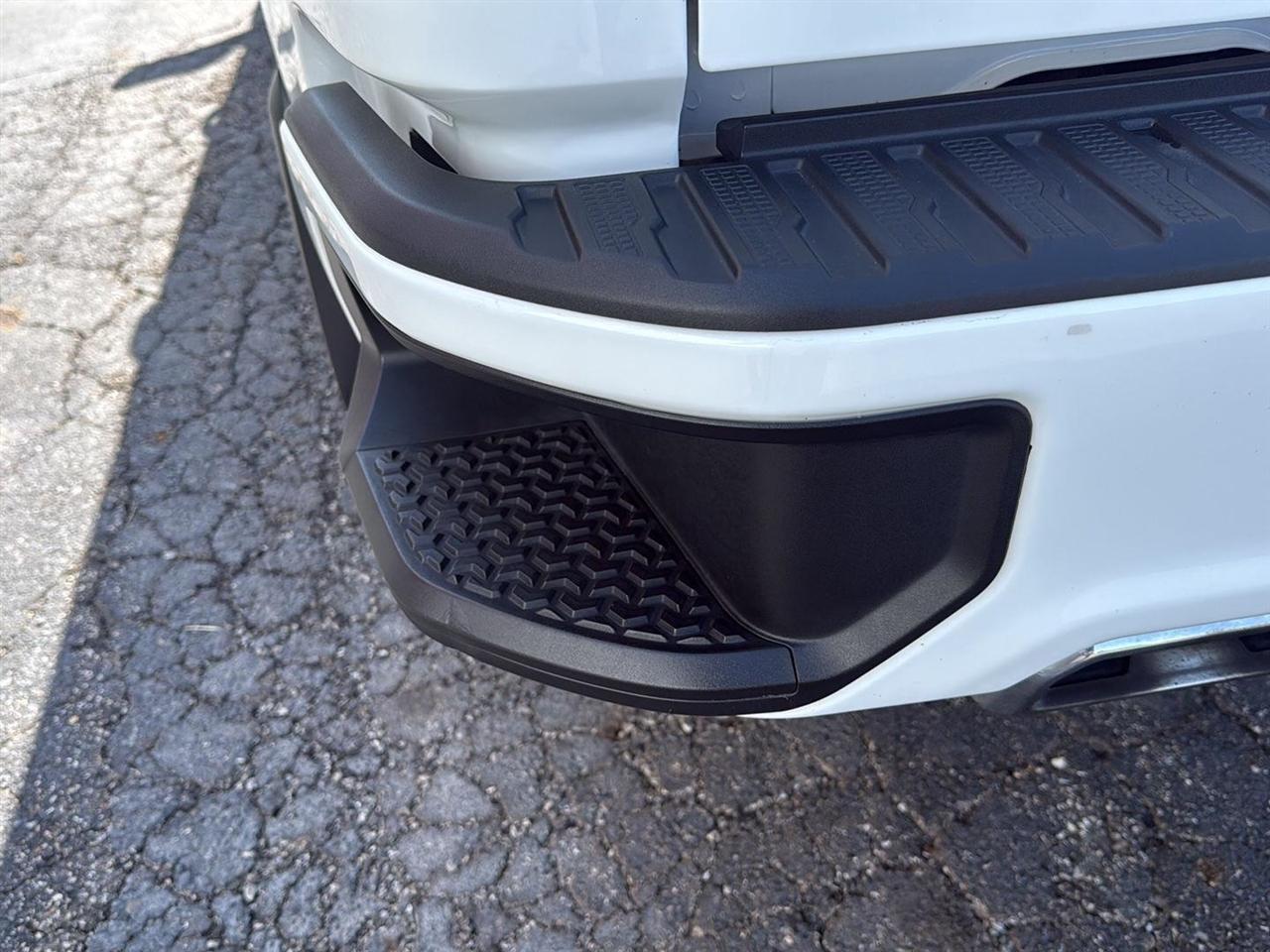 Chevrolet Silverado 1500 4WD Crew Cab 157" RST 2022