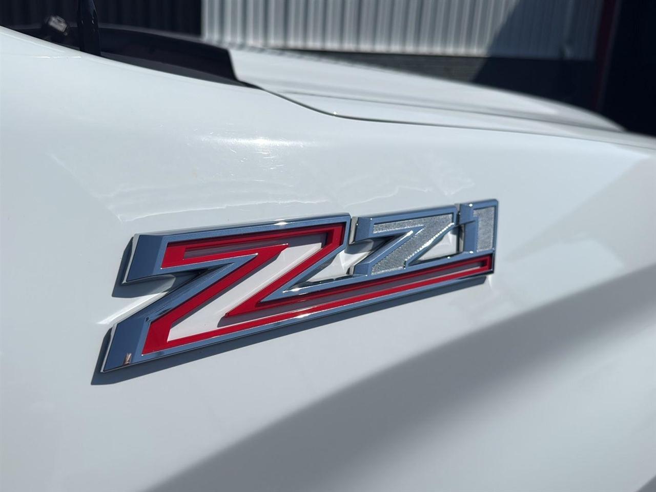 Chevrolet Silverado 1500 4WD Crew Cab 157" RST 2022